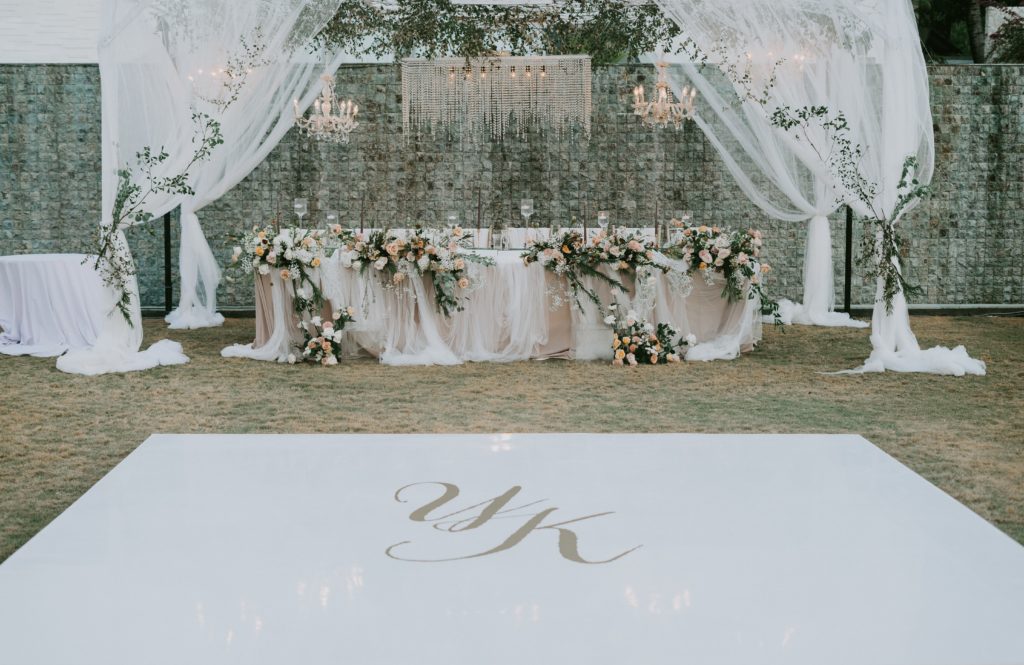 Outdoor Wedding Table